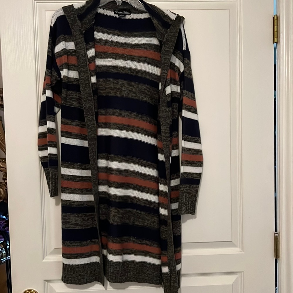 Long knee length lightweight sweater